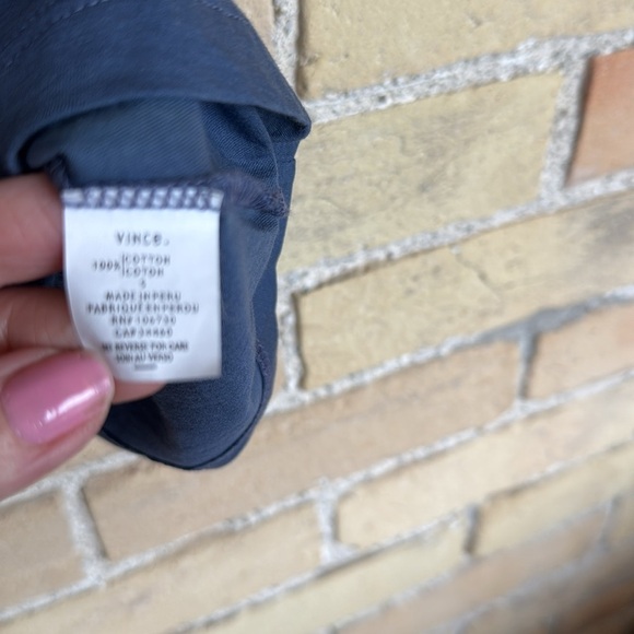 New Vince Sleeveless Blue Top - Picture 3 of 4